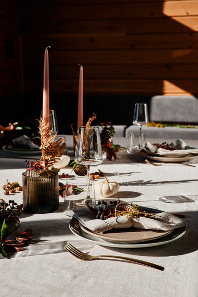 Festive Table in Autumn Style for Large Company